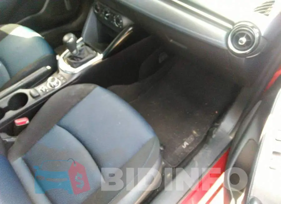 3MYDLBYVXJY322643 Photo# 5