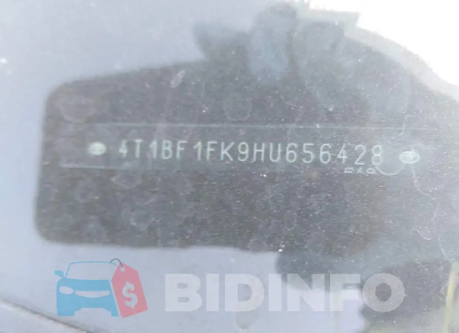 4T1BF1FK9HU656428 Photo# 9