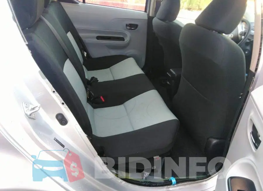 JTDKDTB33E1071040 Photo# 8