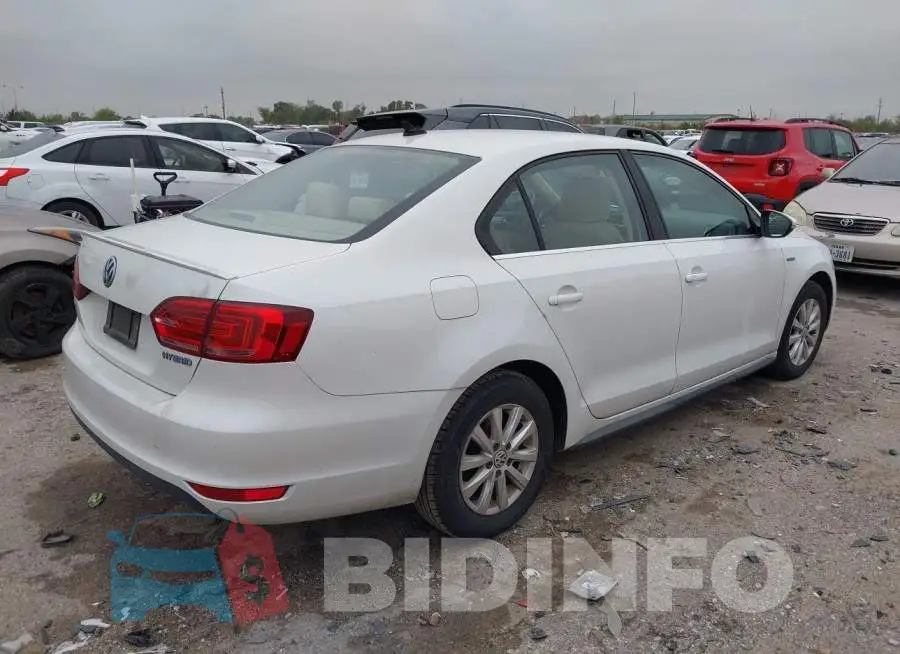3VW637AJ7EM267851 Photo# 4
