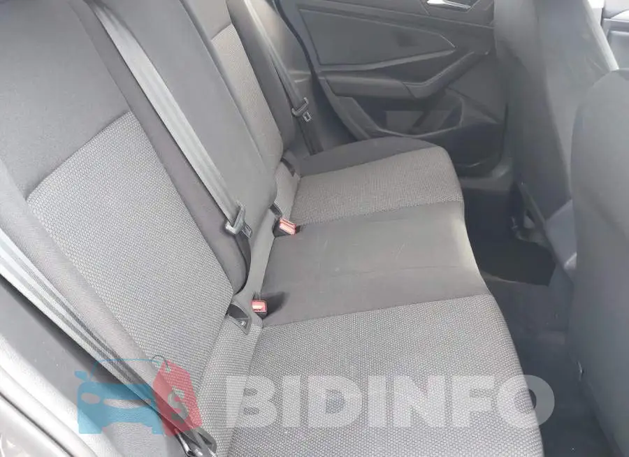 3VWC57BU6MM088558 Photo# 8