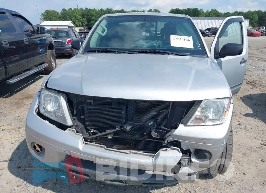 1N6BD0CT2HN743385 Photo# 6