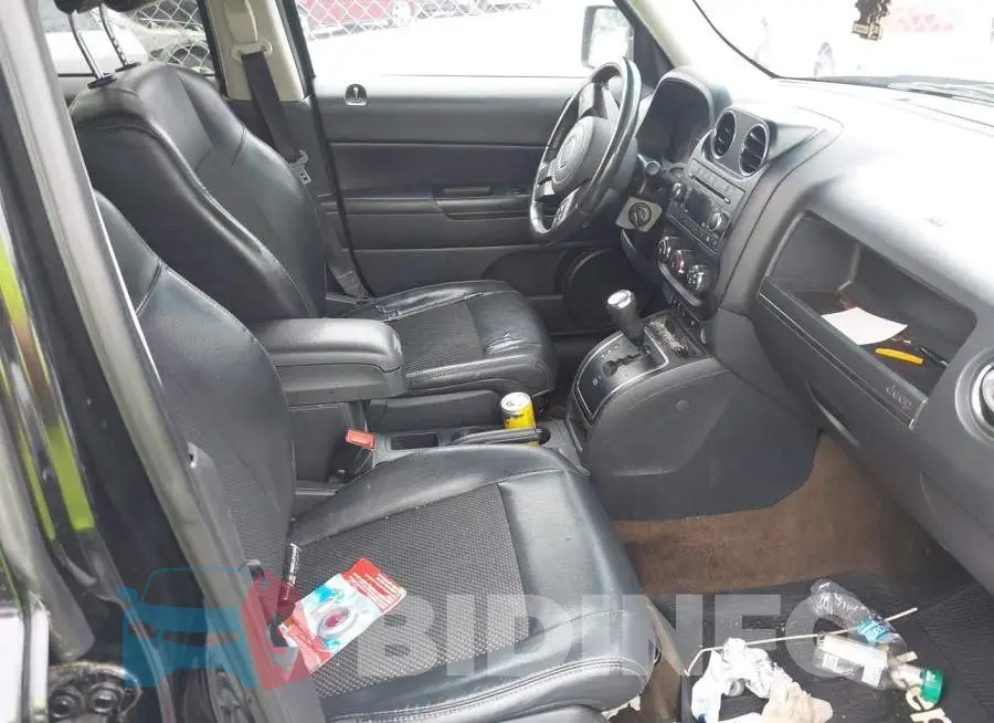 1C4NJPBA6GD603314 Photo# 5