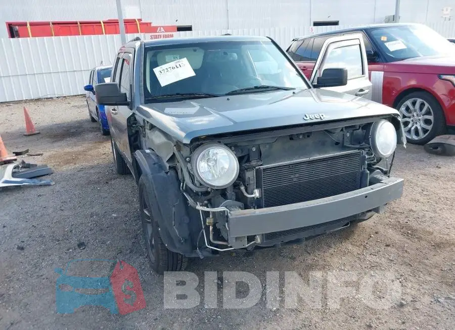 1C4NJPFB3ED624413 Photo# 6