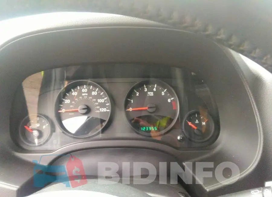 1C4NJRFB2DD210758 Photo# 7