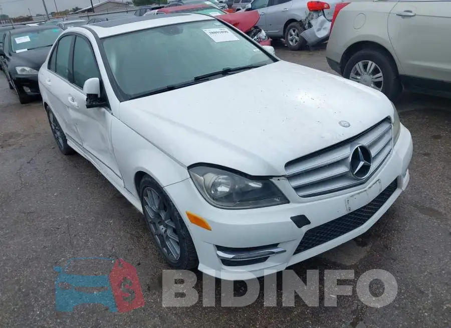 WDDGF8AB2DR293421 Photo# 1