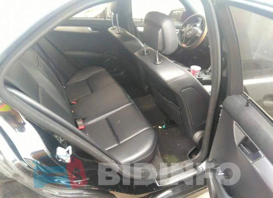 WDDGF8AB3DR287675 Photo# 8