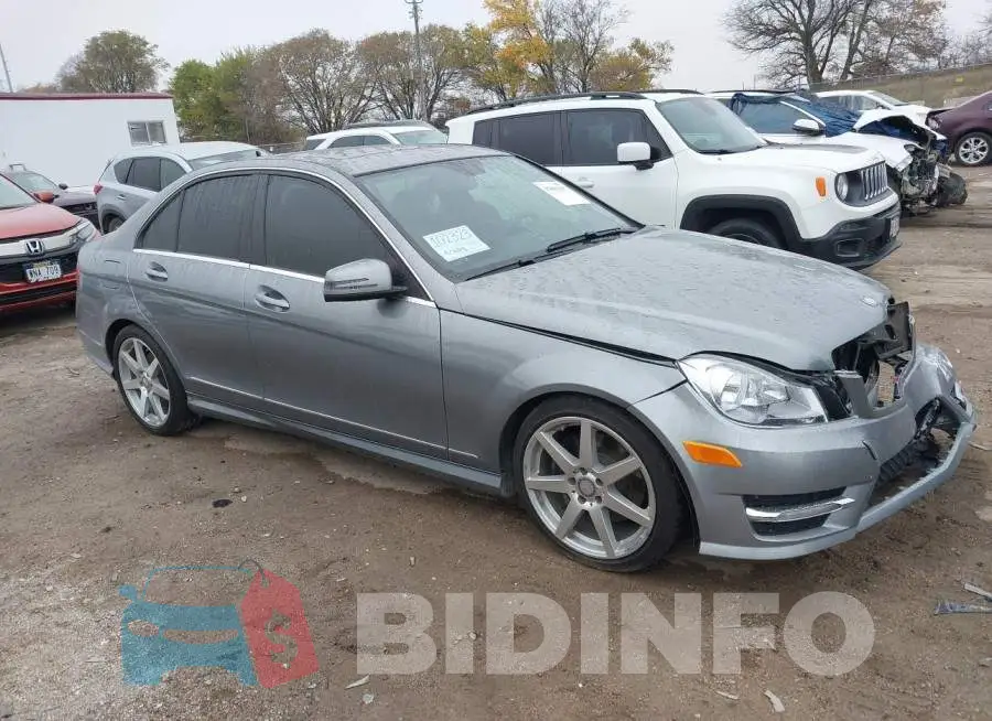 WDDGF8AB8DR286487 Photo# 1