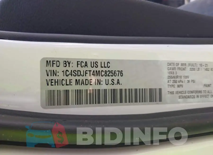 1C4SDJFT4MC825676 Photo# 9