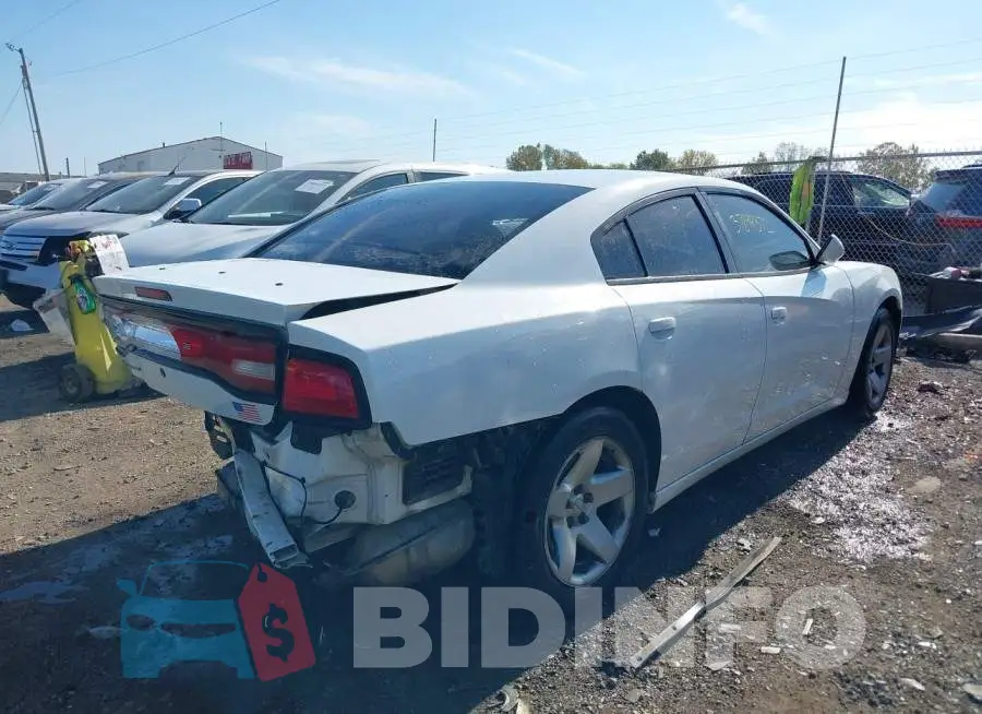 2C3CDXAT3DH523537 Photo# 4