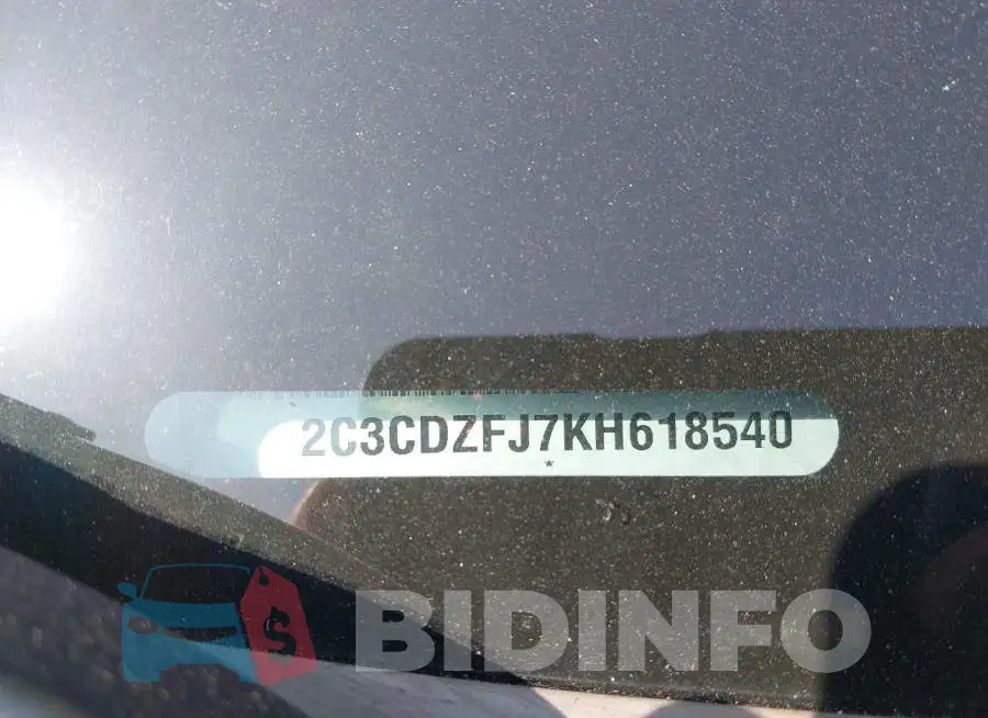 2C3CDZFJ7KH618540 Photo# 9