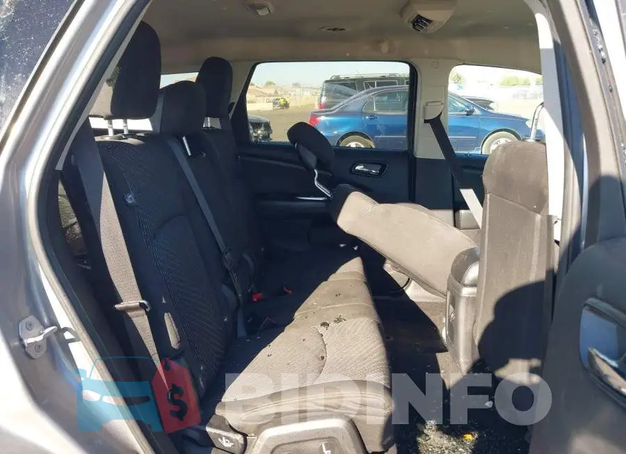 3C4PDCAB5GT101715 Photo# 8