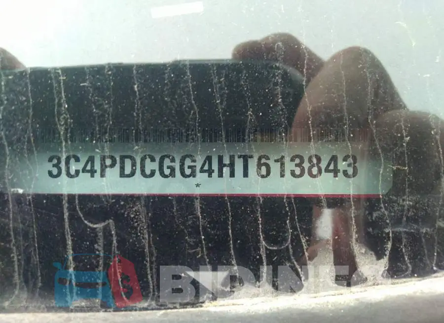 3C4PDCGG4HT613843 Photo# 9