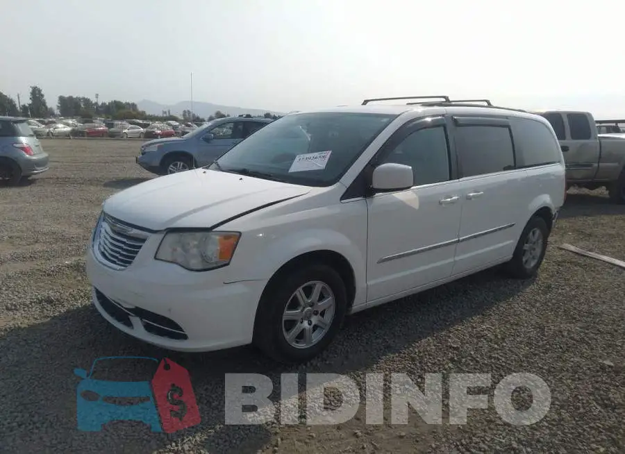 2C4RC1BG3DR526830 Photo# 2