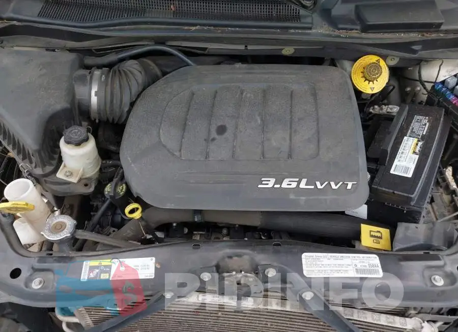 2C4RC1CGXER133648 Photo# 10