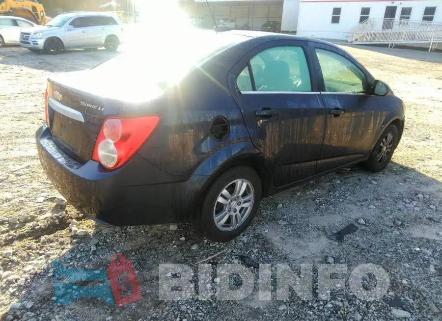 1G1JC5SH3F4156524 Photo# 4