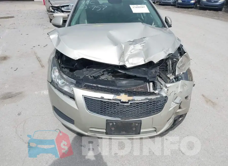 1G1PC5SB9D7117857 Photo# 6
