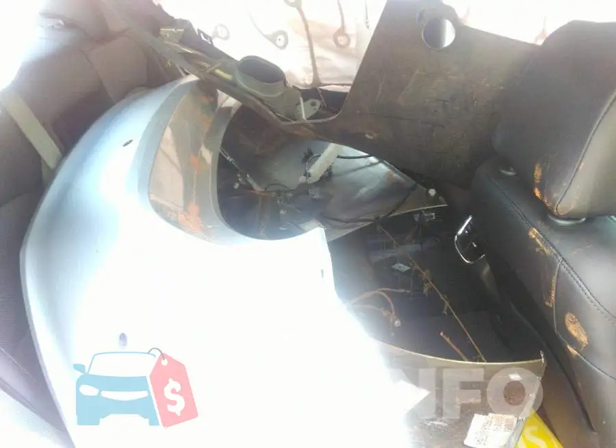 1G1ZE5SX8MF019083 Photo# 8
