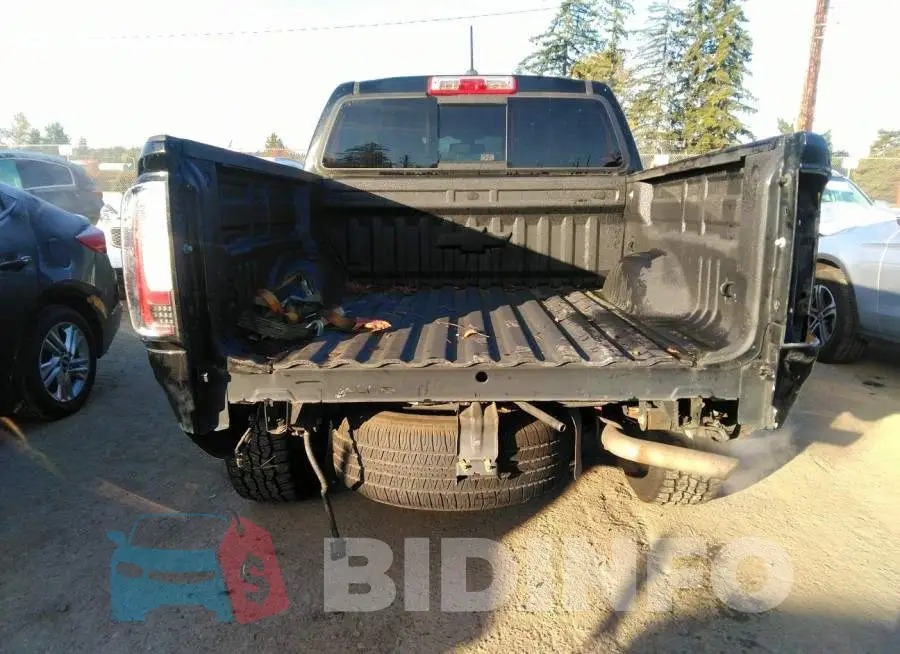1GCGTDE31G1248245 Photo# 6