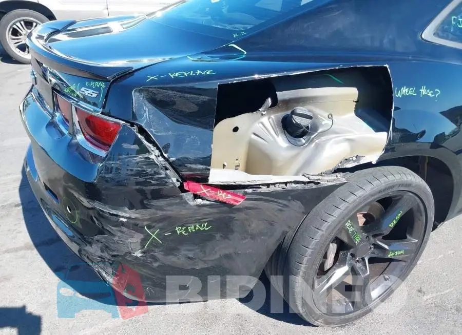 2G1FK1EJ7D9215195 Photo# 6