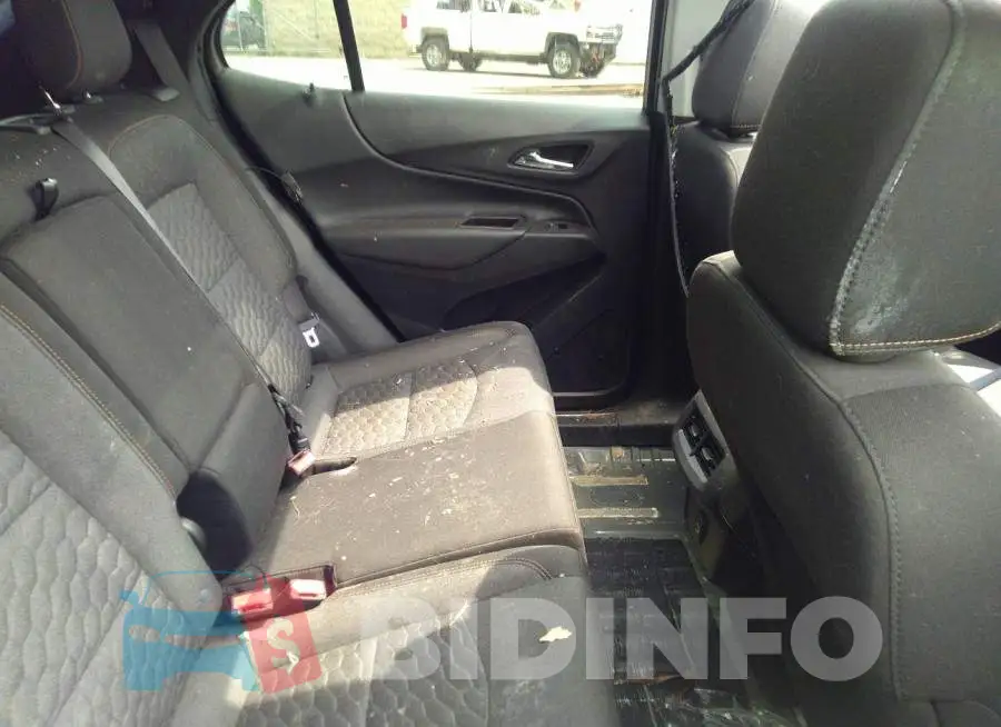 2GNAXUEV8L6170752 Photo# 8