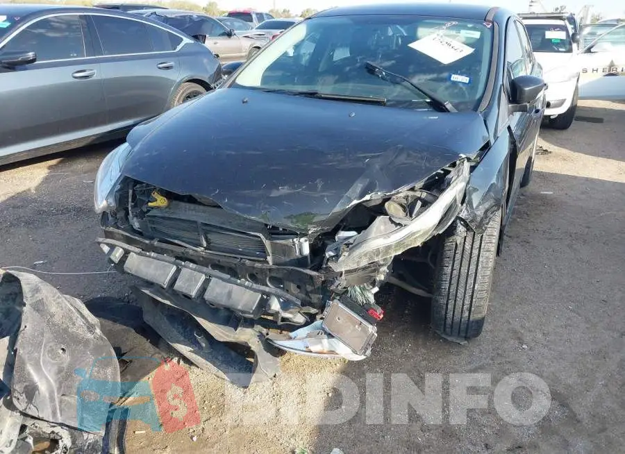 1FADP3F20EL283602 Photo# 6