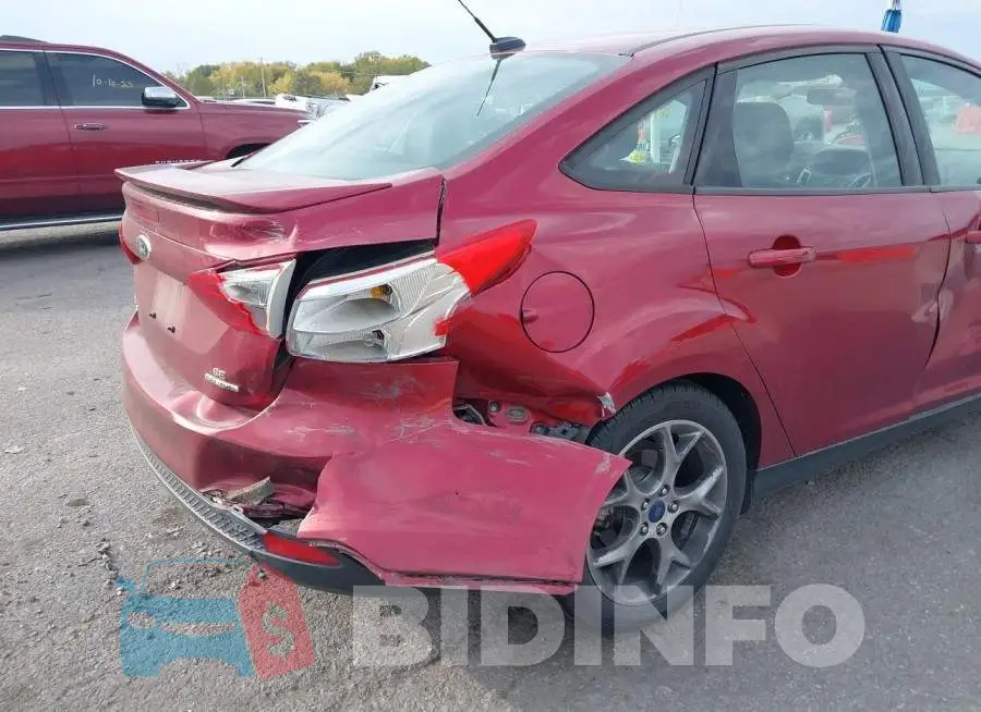 1FADP3F21EL337697 Photo# 6