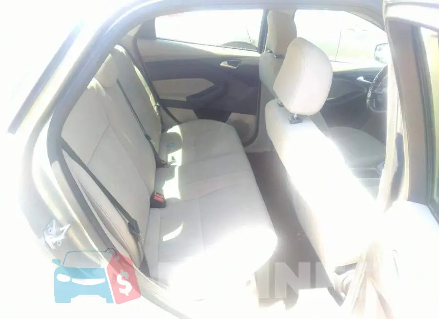 1FADP3F22FL306766 Photo# 8