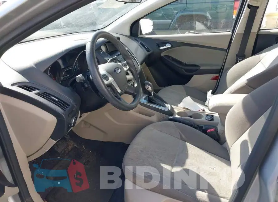1FADP3F26EL402818 Photo# 5