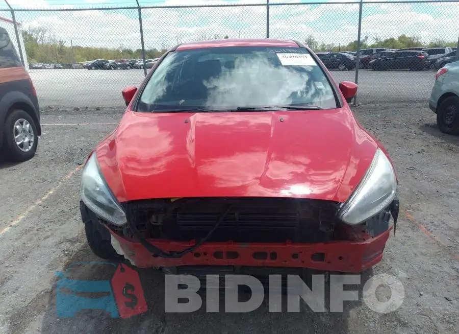 1FADP3F2XGL338527 Photo# 6