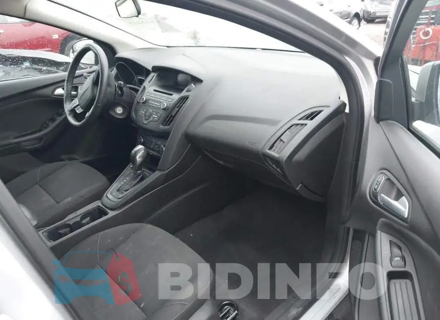1FADP3K28GL224984 Photo# 5