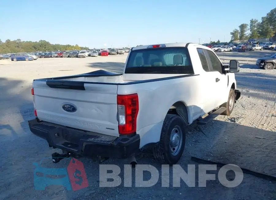 1FT7X2A63KEE68190 Photo# 4