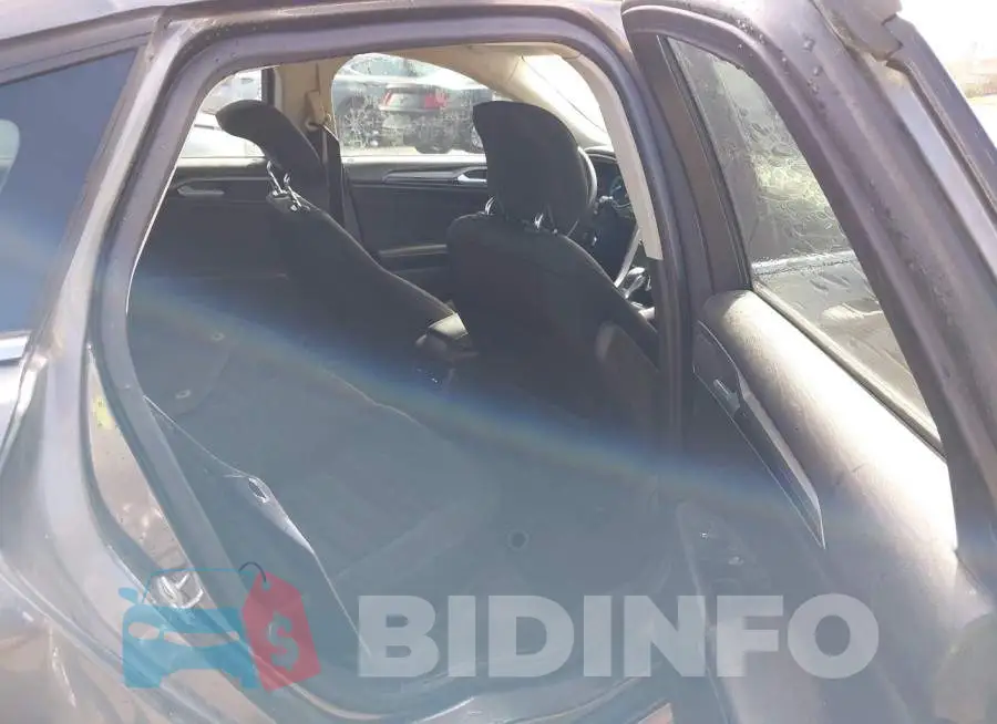 3FA6P0HD0ER233371 Photo# 8