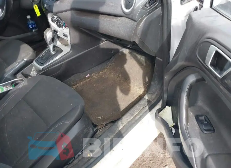 3FADP4EJXFM186955 Photo# 5