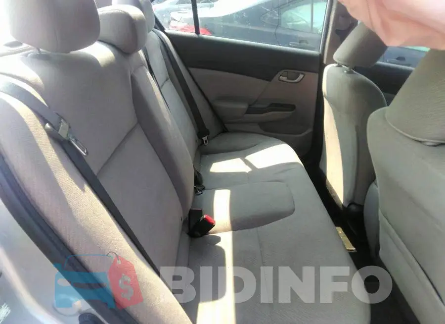 19XFB2F57DE074287 Photo# 8