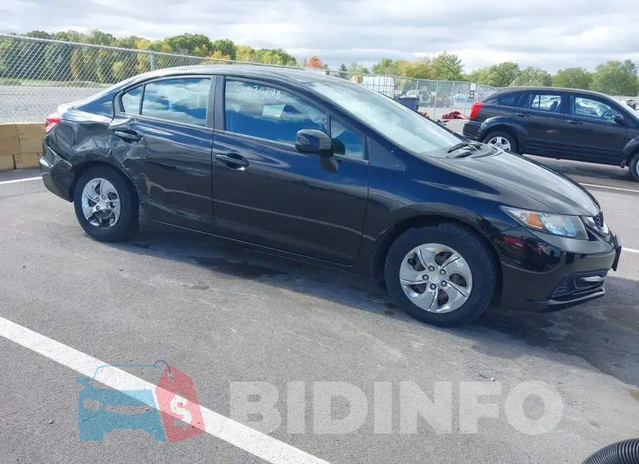 19XFB2F5XDE089883 Photo# 1