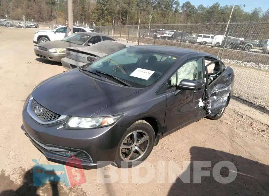19XFB2F79FE100277 Photo# 2