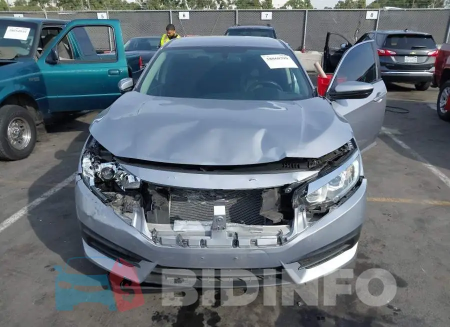 19XFC2F52HE218184 Photo# 6