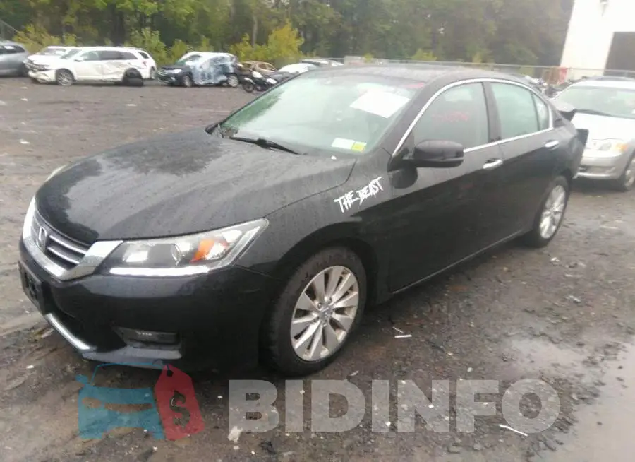 1HGCR3F84FA034917 Photo# 2
