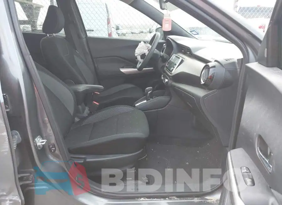 3N1CP5CV2LL580102 Photo# 5