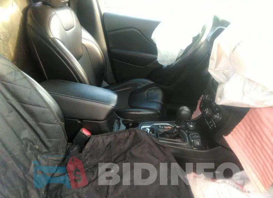 1C4PJMLB5KD233786 Photo# 5