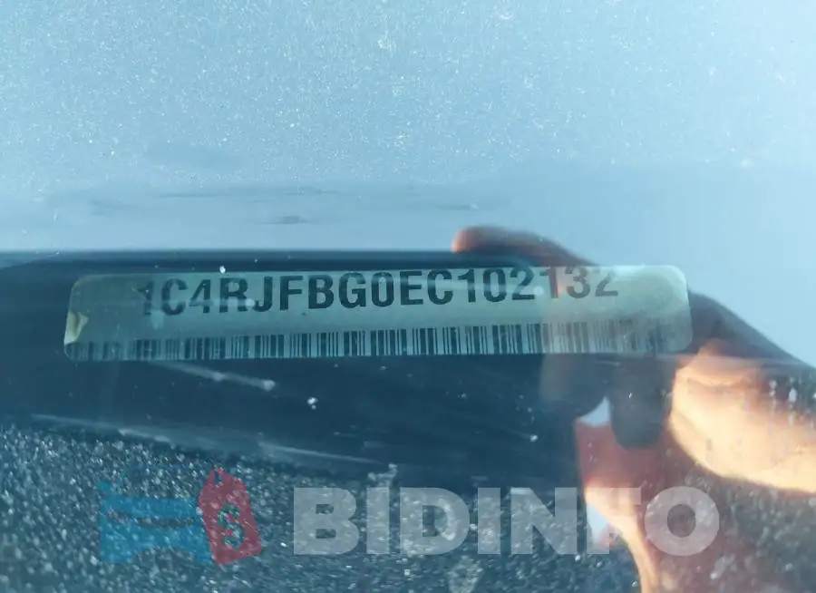 1C4RJFBG0EC102132 Photo# 9