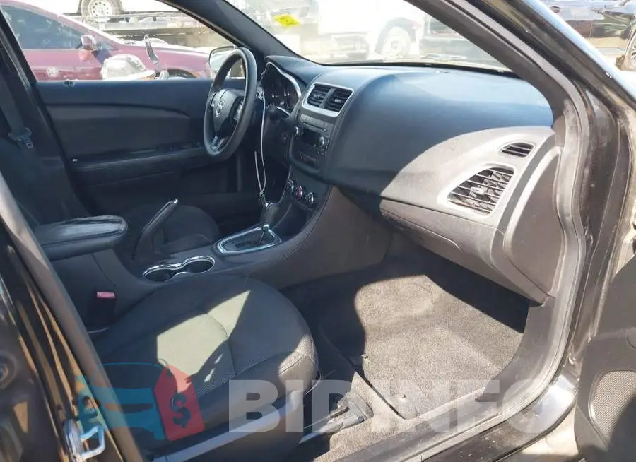 1C3CDZAG8DN587580 Photo# 5