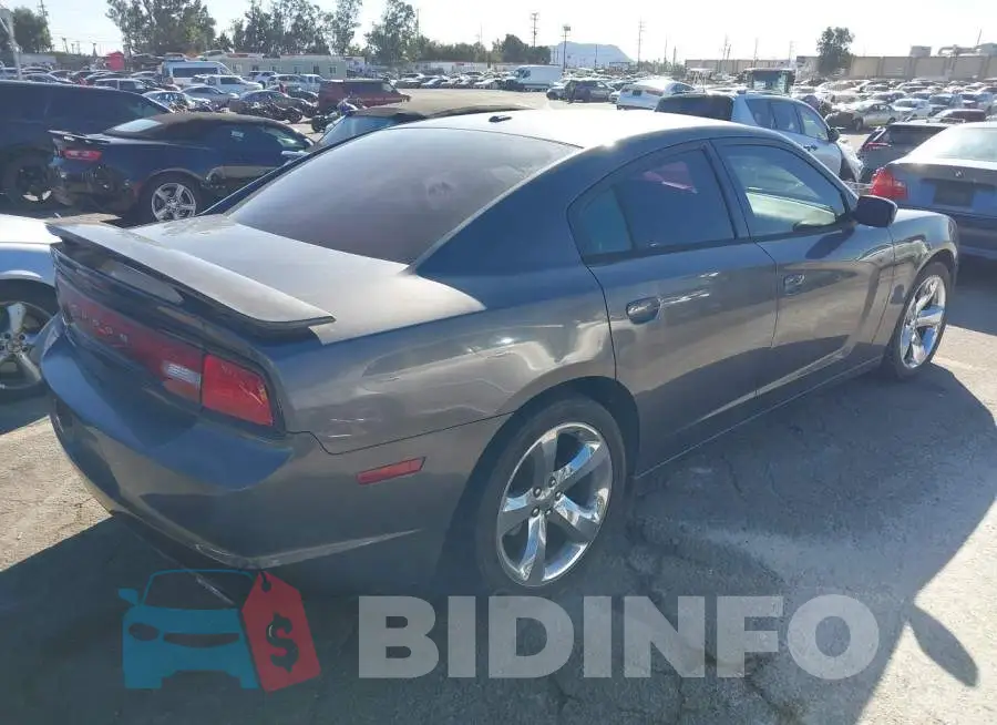 2C3CDXHG5EH360366 Photo# 4