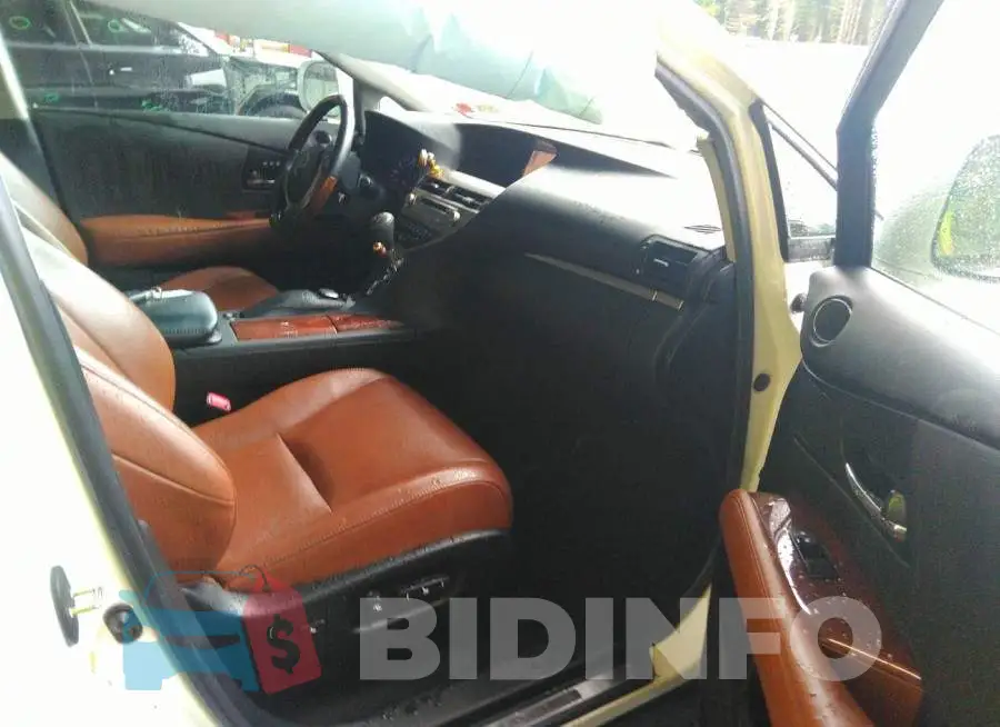 2T2BK1BA1DC220964 Photo# 5