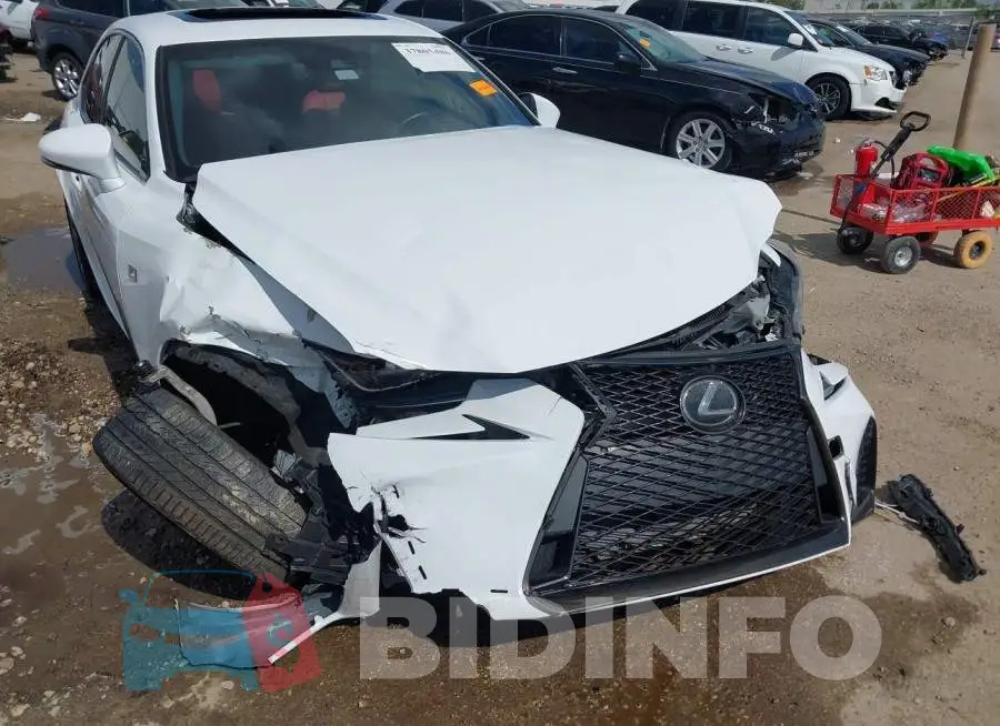 JTHBA1D2XJ5077498 Photo# 6
