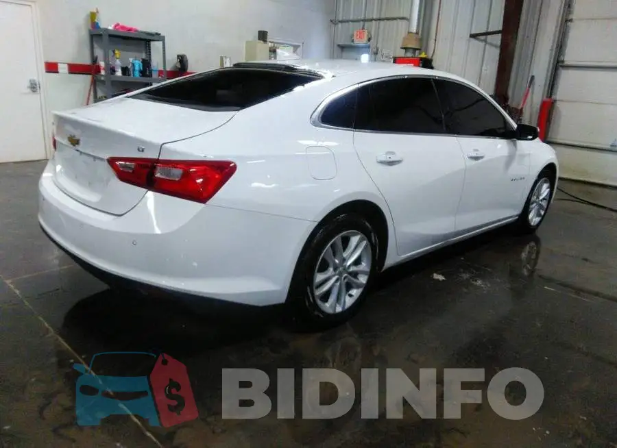 1G1ZD5ST3JF182851 Photo# 4