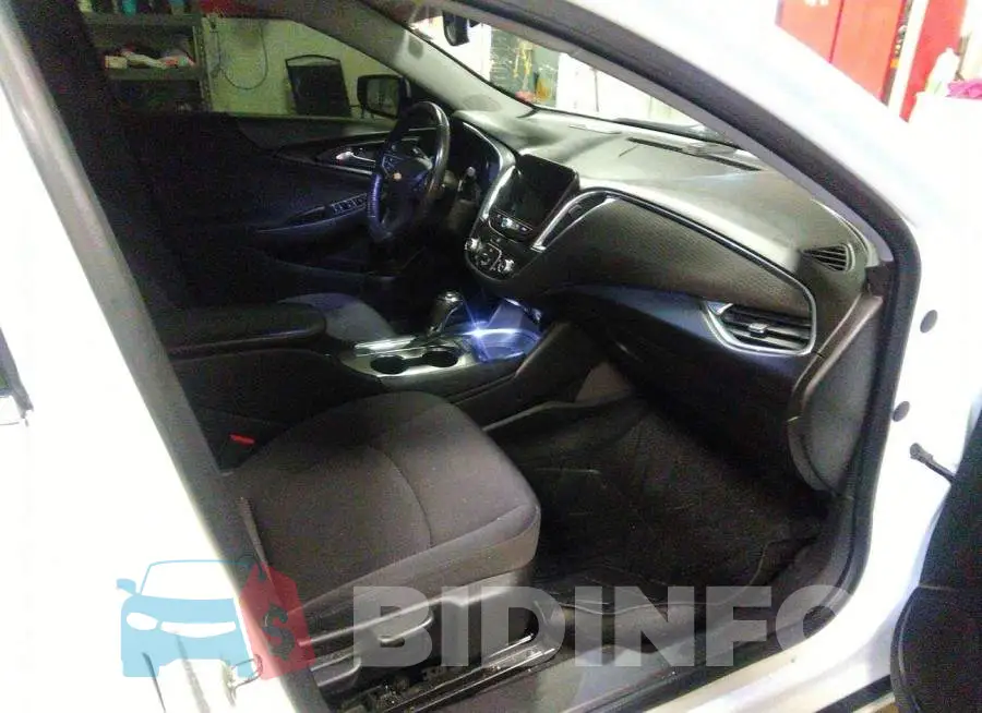 1G1ZD5ST3JF182851 Photo# 5