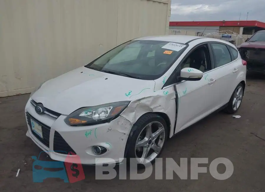 1FADP3N26EL442575 Photo# 2