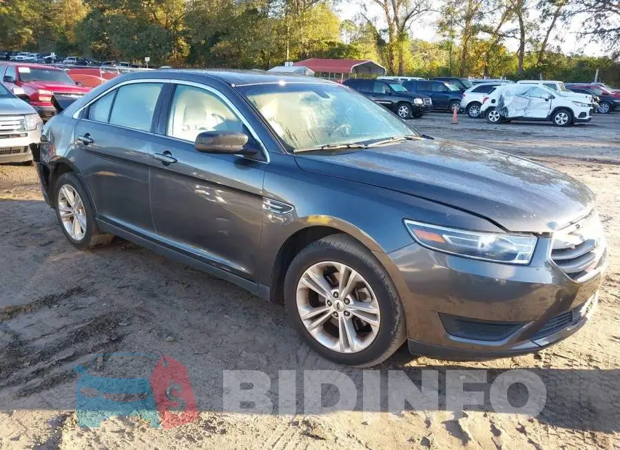 1FAHP2D82HG118084 Photo# 1